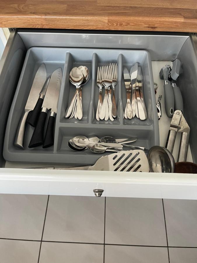 Holiday Home Cardiff City Sleeps 7 エクステリア 写真